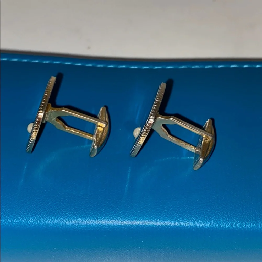Vintage Gold Tone Faux Pearl Cuff Links